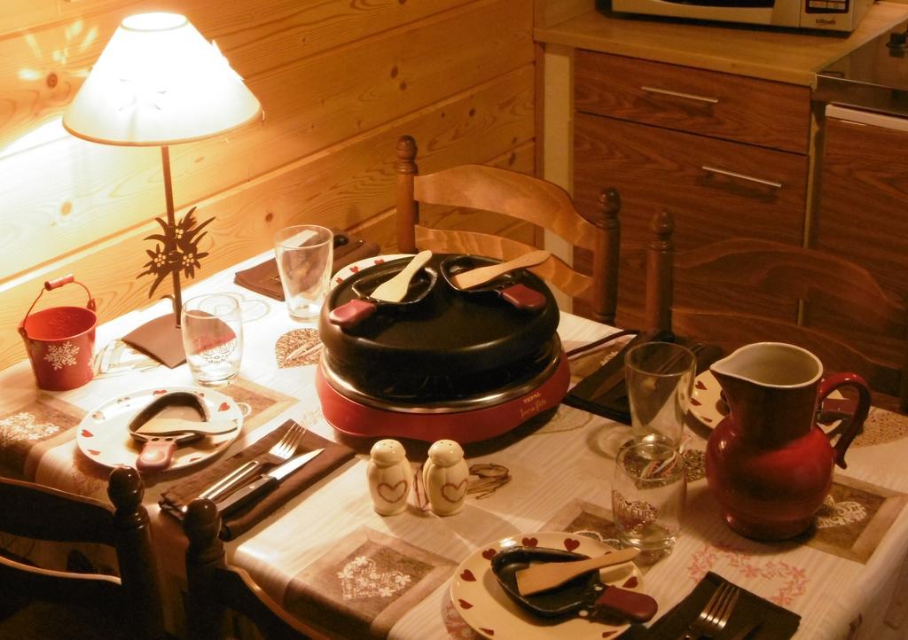 Sainte-Agnès Gite Au Coeur Du Chalet En Belledonne Vers Prapoutel Les 7 Laux חדר תמונה